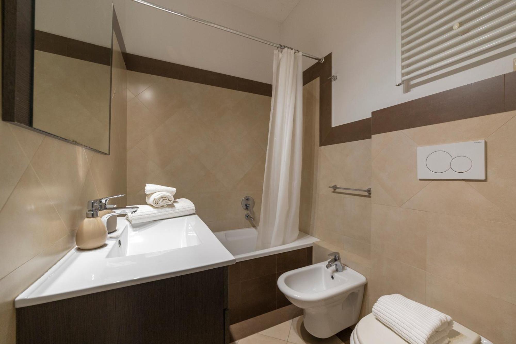 Porta Romana Comfy Apartment Milán Exterior foto